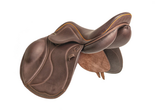 Silla New Taurus salto